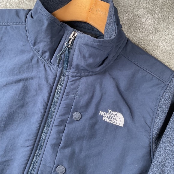 The North Face Jackets & Blazers - The North Face‎ womens Crescent half-zip fleece Navy Blue  Quarter zip